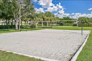 2703 Vareo Ct N, Cape Coral, FL 33991 - Photo 38