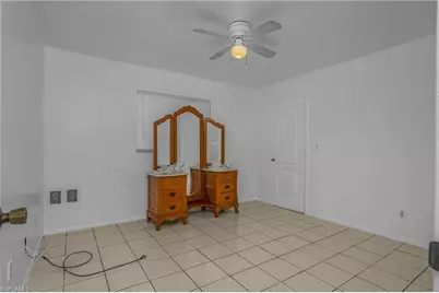1121 NE 11th Ter, Cape Coral, FL 33909 - Photo 30