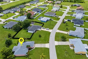 1722 NE 11th St, Cape Coral, FL 33909 - Photo 36