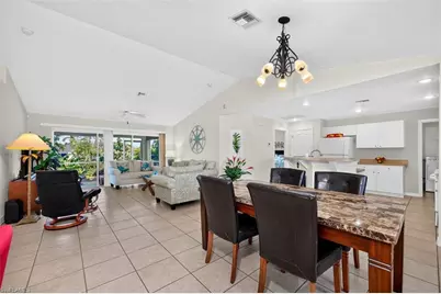 1722 NE 11th St, Cape Coral, FL 33909 - Photo 12