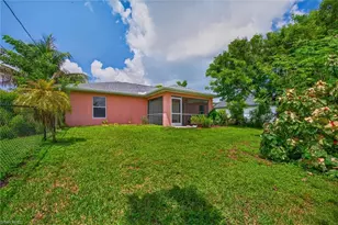 1722 NE 11th St, Cape Coral, FL 33909 - Photo 30