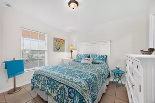 1722 NE 11th St, Cape Coral, FL 33909 - Photo 18