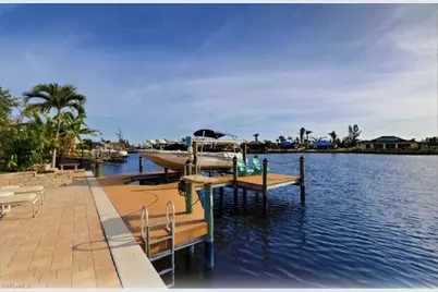 422 SW 33rd Ave, Cape Coral, FL 33991 - Photo 10