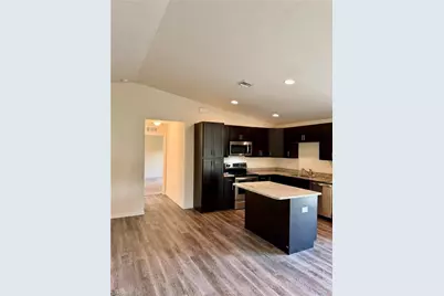 8007 Royal Ct, Labelle, FL 33935 - Photo 6