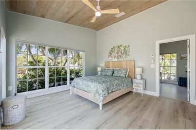 434 Lagoon Dr, Sanibel, FL 33957 - Photo 20