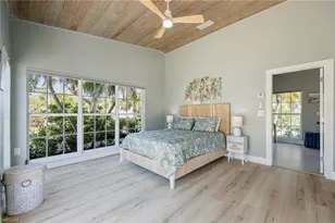 434 Lagoon Dr, Sanibel, FL 33957 - Photo 20