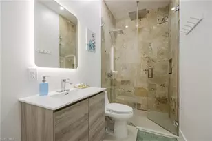 434 Lagoon Dr, Sanibel, FL 33957 - Photo 26