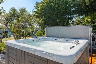 434 Lagoon Dr, Sanibel, FL 33957 - Photo 42