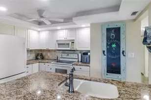 543 Seaview Ct, Marco Island, FL 34145 - Photo 14
