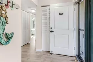 543 Seaview Ct, Marco Island, FL 34145 - Photo 16