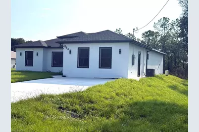 843 Andover Ave S, Lehigh Acres, FL 33974 - Photo 2