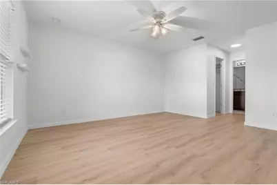 475 NE 3rd Pl, Cape Coral, FL 33909 - Photo 20