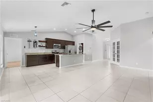 475 NE 3rd Pl, Cape Coral, FL 33909 - Photo 14