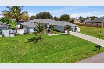 413 NW 17th Pl, Cape Coral, FL 33993 - Photo 34