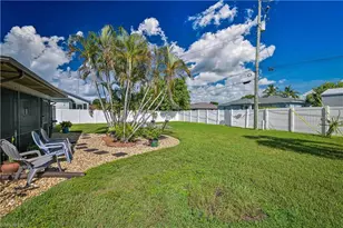 313 SE 3rd St, Cape Coral, FL 33990 - Photo 28