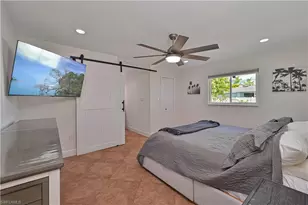 313 SE 3rd St, Cape Coral, FL 33990 - Photo 16