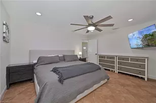 313 SE 3rd St, Cape Coral, FL 33990 - Photo 18