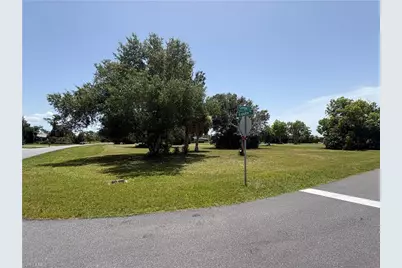 16842 Acapulco Rd, Punta Gorda, FL 33955 - Photo 4