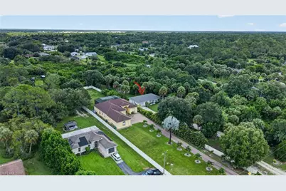 940 17th St SW, Naples, FL 34117 - Photo 44