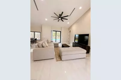 302 SW 14th Ave, Cape Coral, FL 33993 - Photo 24
