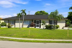 21 SW Trafalgar Parkway, Cape Coral, FL 33991 - Photo 2