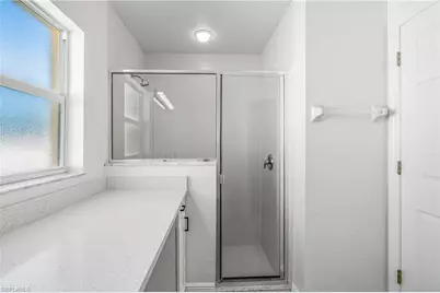323 NW 10th St, Cape Coral, FL 33993 - Photo 30