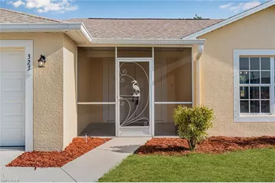 323 NW 10th St, Cape Coral, FL 33993 - Photo 44