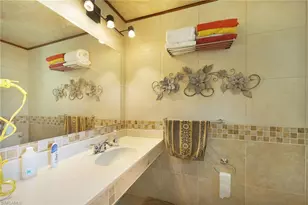 519 SE 20th Ct, Cape Coral, FL 33990 - Photo 20