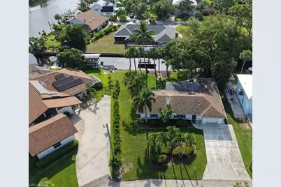 27228 Gasparilla, Bonita Springs, FL 34135 - Photo 42