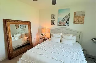 726 NW Douglas Cir, Cape Coral, FL 33993 - Photo 6