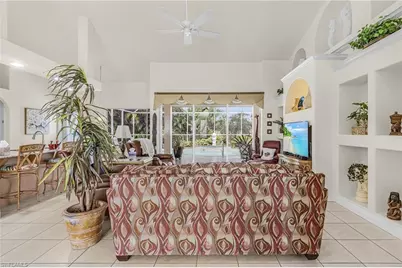 3201 SW 4th Ln, Cape Coral, FL 33991 - Photo 8