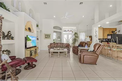 3201 SW 4th Ln, Cape Coral, FL 33991 - Photo 6
