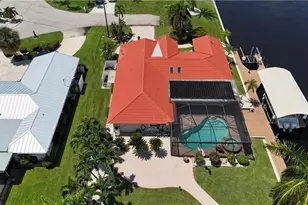1957 SE 36th St, Cape Coral, FL 33904 - Photo 2