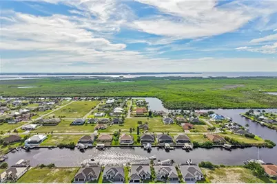 1304 NW 40th Pl, Cape Coral, FL 33993 - Photo 44