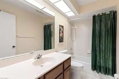 7086 W Brandywine Cir, Fort Myers, FL 33919 - Photo 16