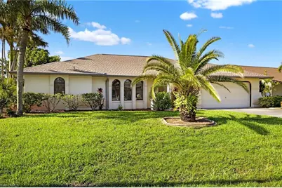 2244 SE 27th Ter, Cape Coral, FL 33904 - Photo 38