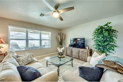 4518 SW 9th Ave, Cape Coral, FL 33914 - Photo 10