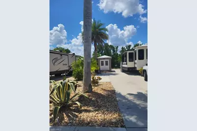 5250 Cypress Trail Resort Cir, Fort Myers, FL 33905 - Photo 1