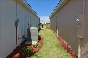 3947 Coneflower St, Alva, FL 33920 - Photo 8