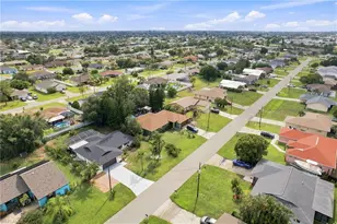 1432 SE 11th St, Cape Coral, FL 33990 - Photo 24