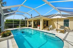 1939 SE 17th Pl, Cape Coral, FL 33990 - Photo 2