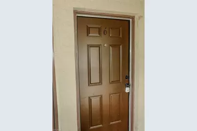 4331 Glenwood #6, Fort Myers, FL 33905 - Photo 2