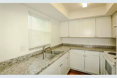 4331 Glenwood #6, Fort Myers, FL 33905 - Photo 8
