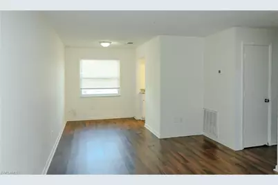 4331 Glenwood #6, Fort Myers, FL 33905 - Photo 4