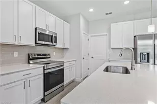17 El Dorado Blvd N, Cape Coral, FL 33993 - Photo 10