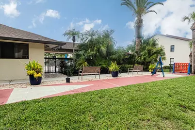 9275 Lake Park Dr #204, Fort Myers, FL 33919 - Photo 22