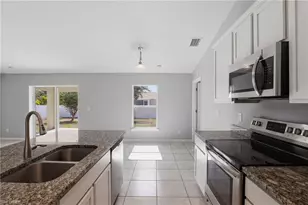 1736 NE 1st Ave, Cape Coral, FL 33909 - Photo 12