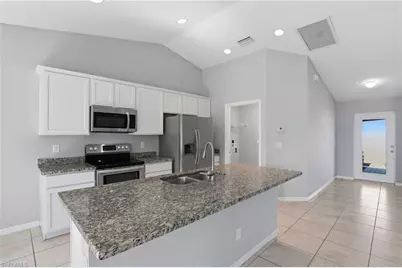 1736 NE 1st Ave, Cape Coral, FL 33909 - Photo 10