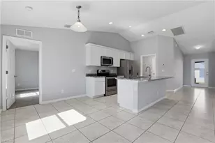 1736 NE 1st Ave, Cape Coral, FL 33909 - Photo 6