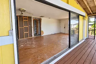 202 Broadway St E, Everglades City, FL 34139 - Photo 6